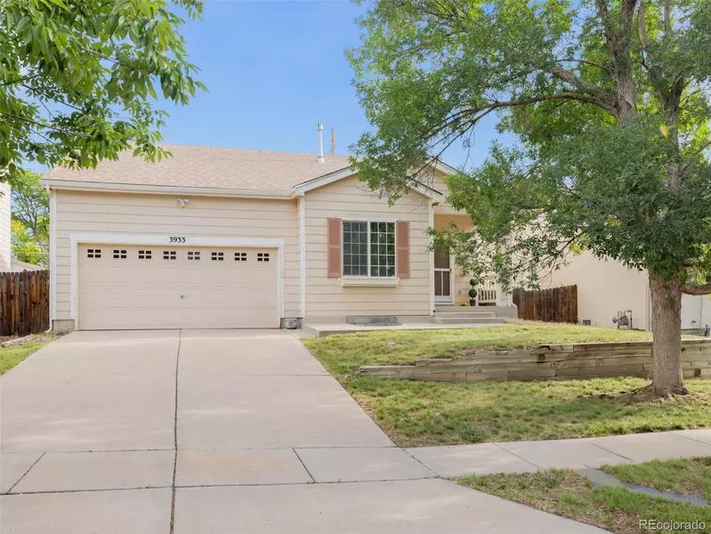 3933 Elk LN, Pueblo, CO 81005