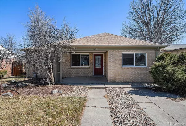 1654 Valentia ST, Denver, CO 80220
