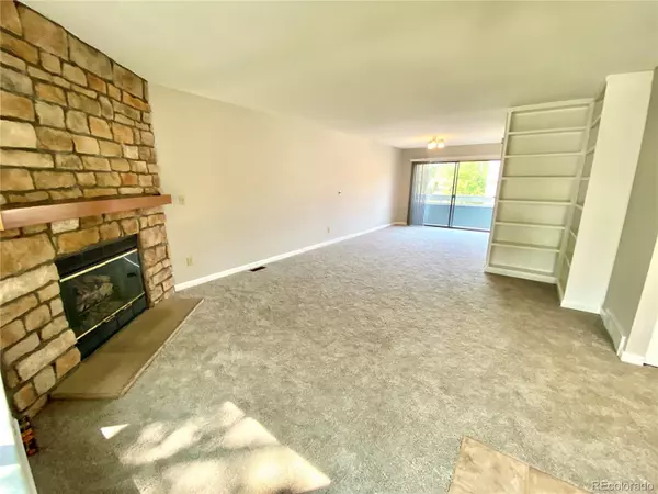 Lakewood, CO 80227,8737 W Cornell AVE #2