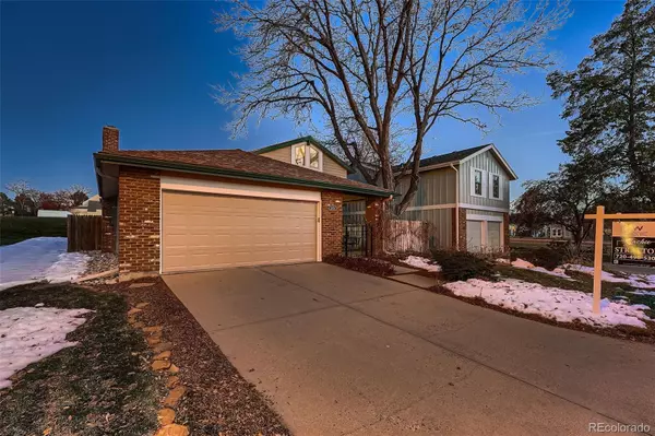 2874 S Ursula CT, Aurora, CO 80014