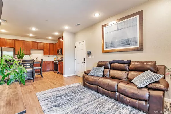 Littleton, CO 80127,9981 W Victoria PL #202