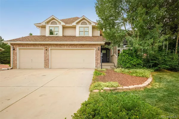 15916 E Crestridge PL, Aurora, CO 80015
