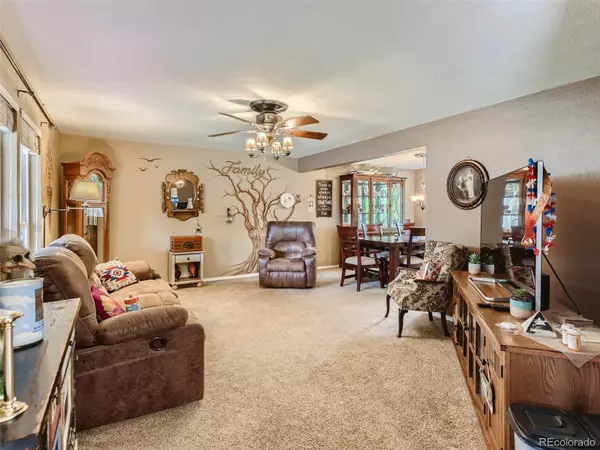 Arvada, CO 80004,6772 Beech CT