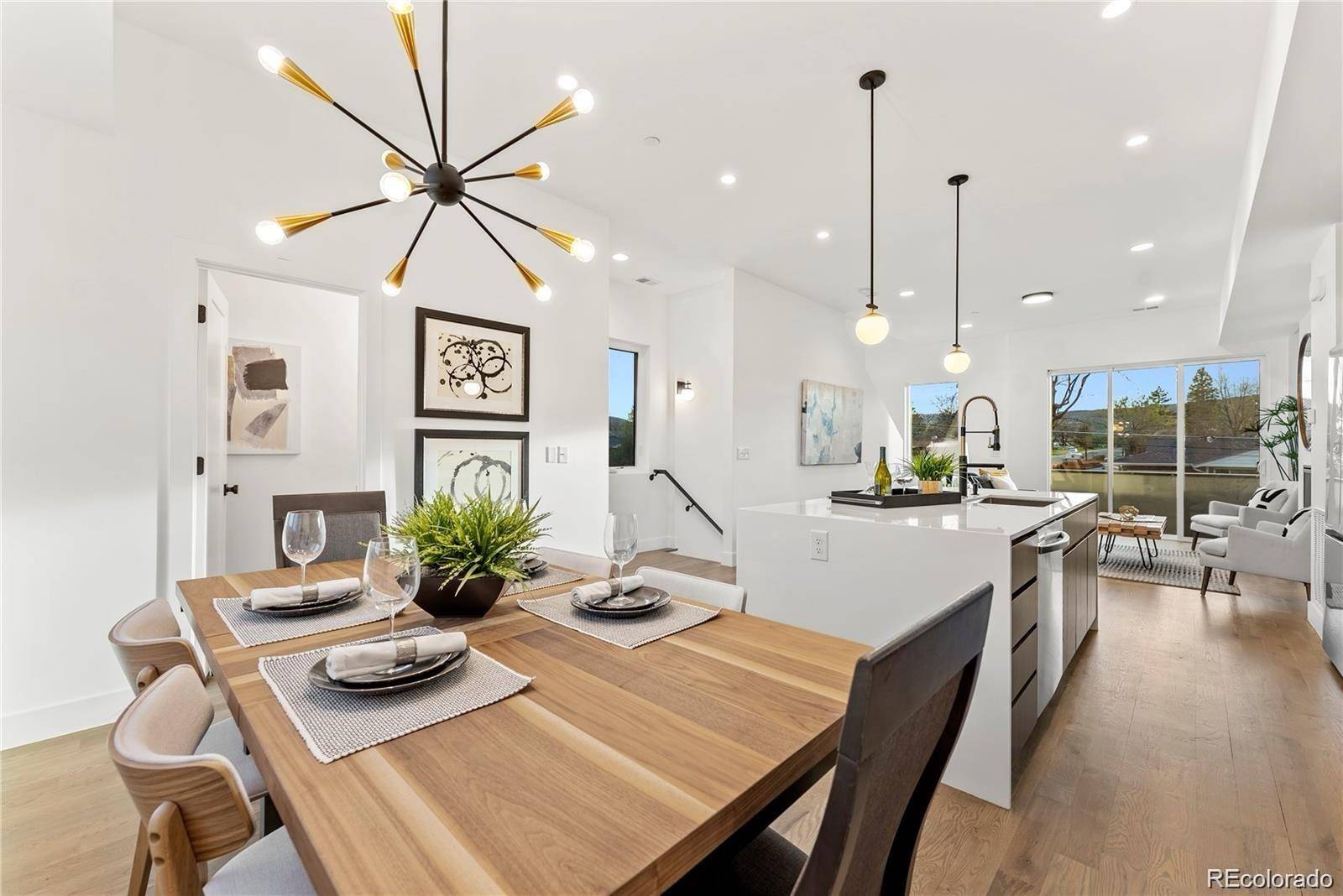 Lakewood, CO 80215,2148 Applewood DR