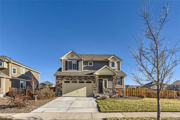 62 N Newcastle CT, Aurora, CO 80018