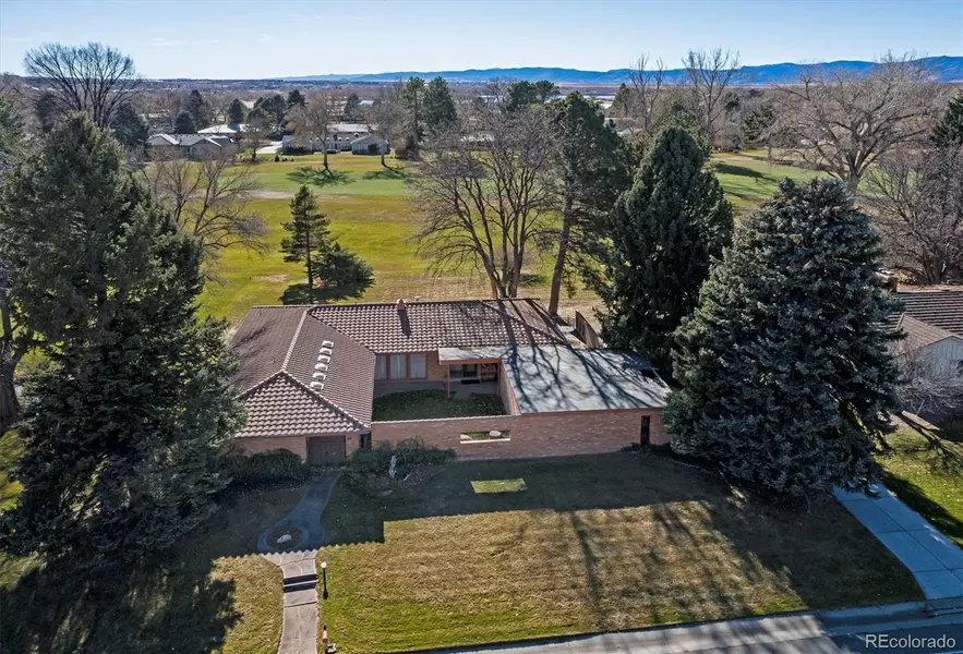 26 Fairway LN, Littleton, CO 80123