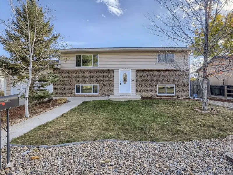 1380 E 98th AVE, Thornton, CO 80229