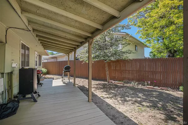 Aurora, CO 80011,1641 Biscay CIR