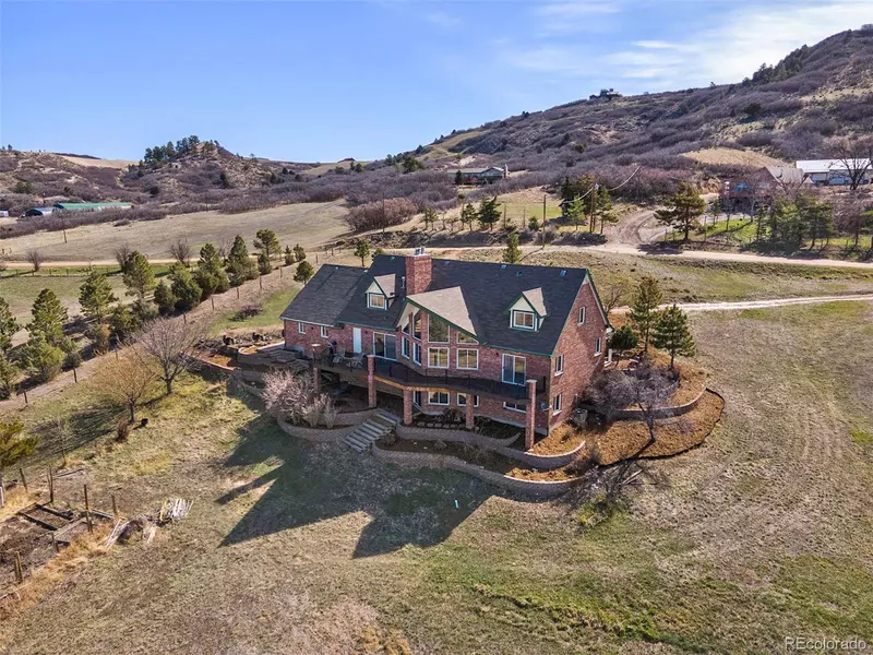 401 N Faver DR, Castle Rock, CO 80109