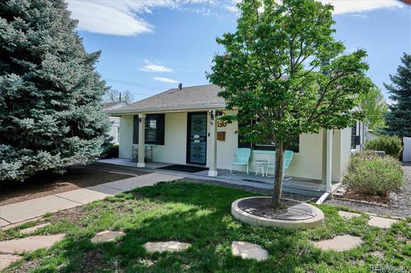 1370 Roslyn ST, Denver, CO 80220