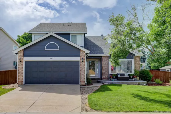 8915 Edgewood LN, Highlands Ranch, CO 80130