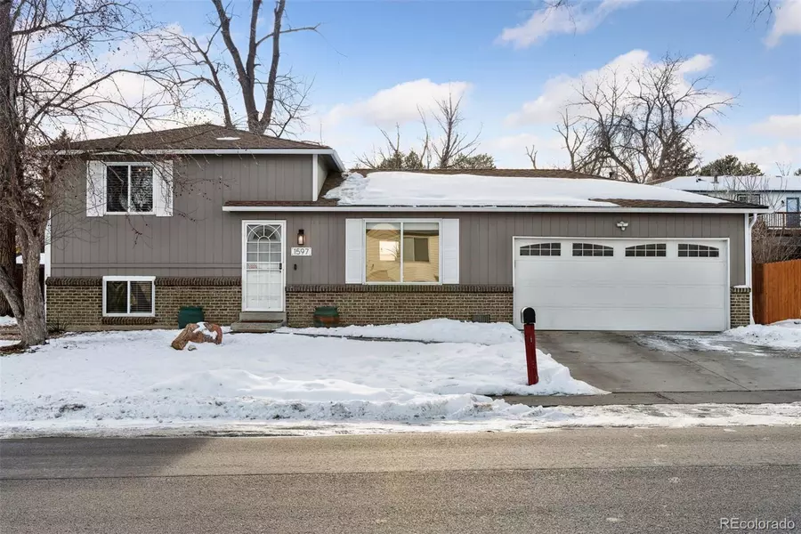 1597 S Pierson ST, Lakewood, CO 80232