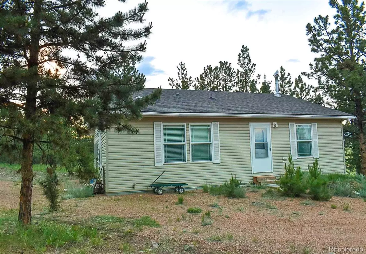 Guffey, CO 80820,5177 County Road 71