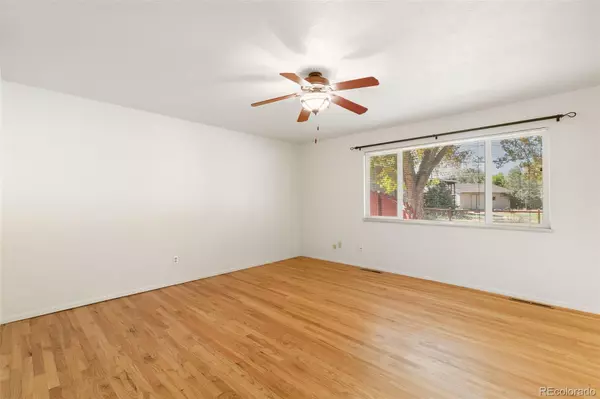 Colorado Springs, CO 80915,4327 E San Miguel ST