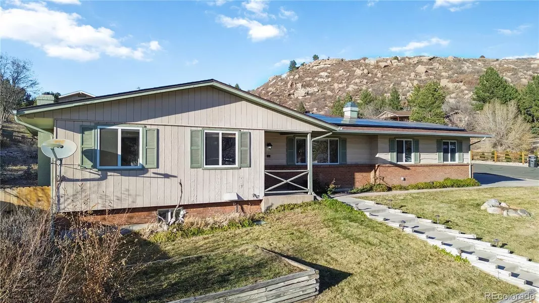 219 Burgess DR, Castle Rock, CO 80104