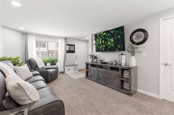 Littleton, CO 80123,9850 W Stanford AVE #D