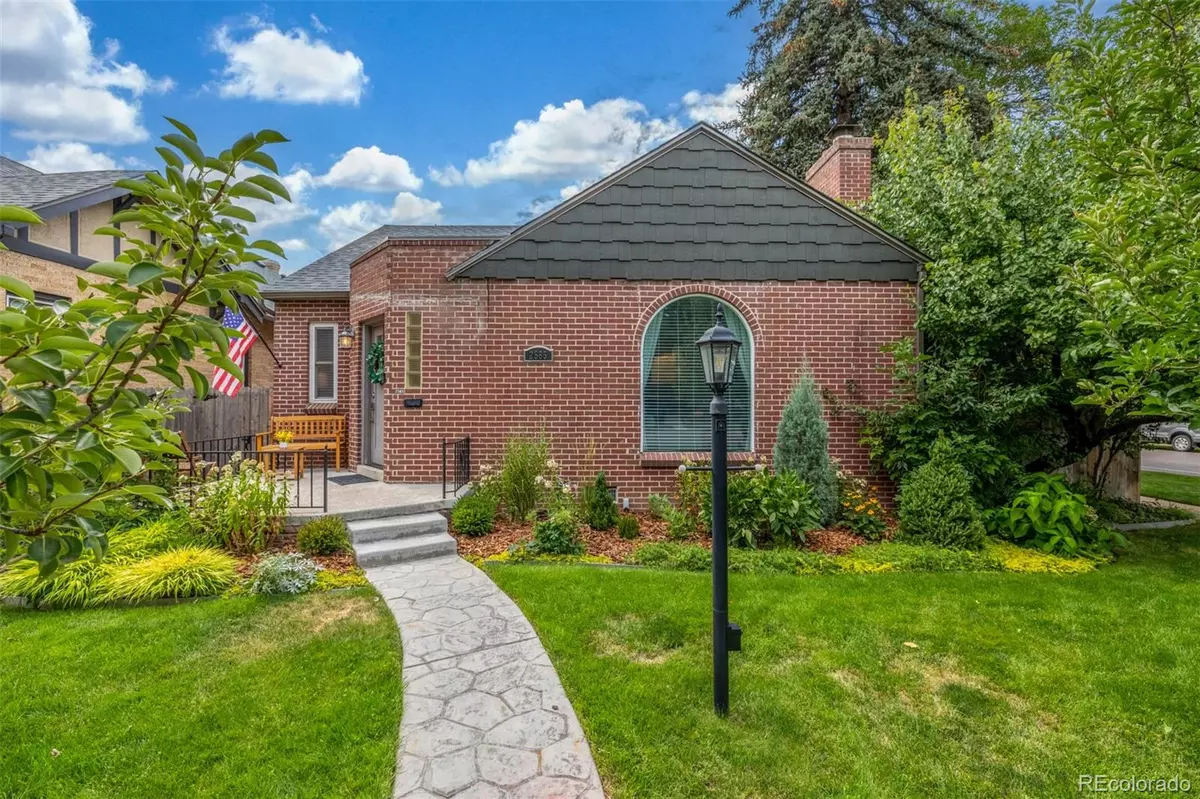 Denver, CO 80207,2585 Birch ST