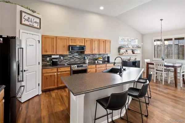 Windsor, CO 80550,2076 Peach Blossom DR