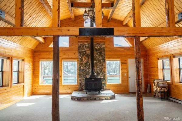 Creede, CO 81130,427 River DR
