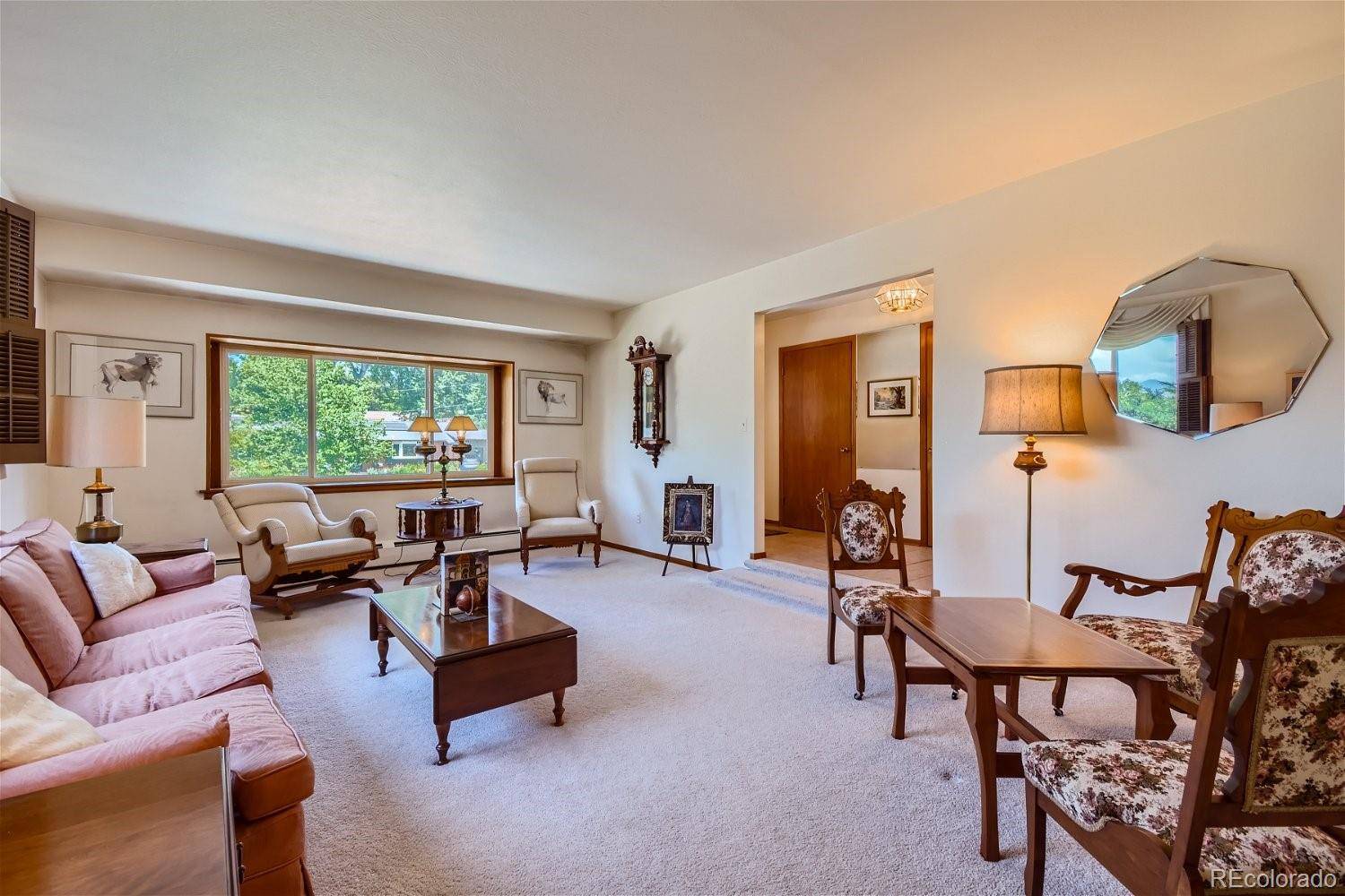 Lakewood, CO 80215,2140 Tabor DR