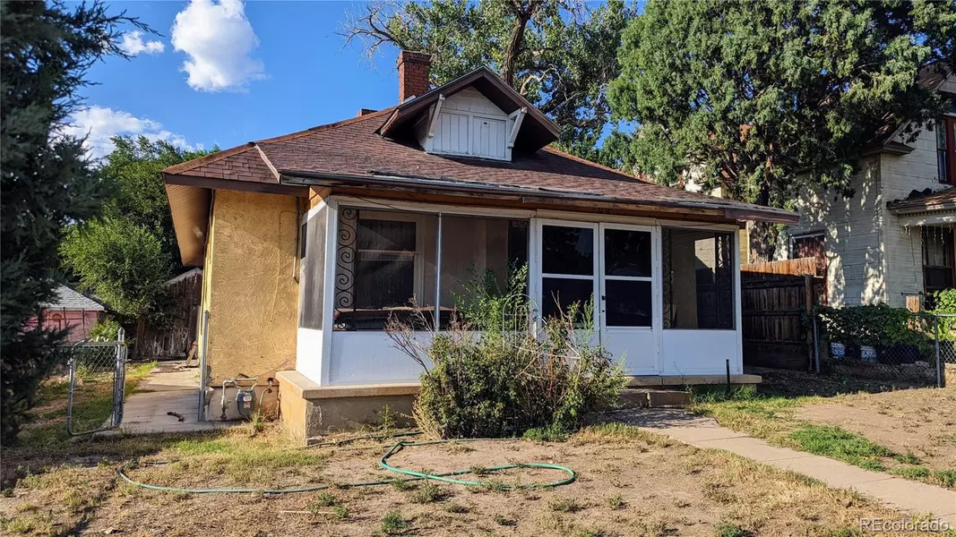 909 E 4th ST, Pueblo, CO 81001