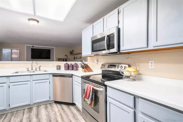 Thornton, CO 80241,12152 Forest WAY