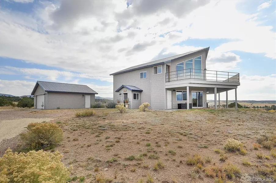 136 Arapahoe CIR, Westcliffe, CO 81252