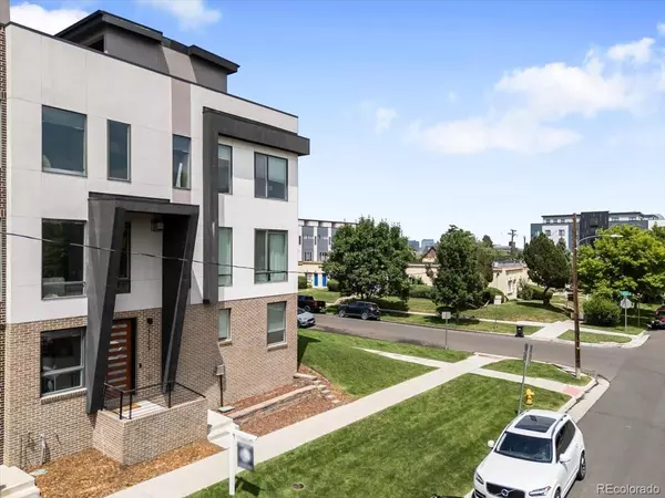 Denver, CO 80204,3103 W 18th AVE