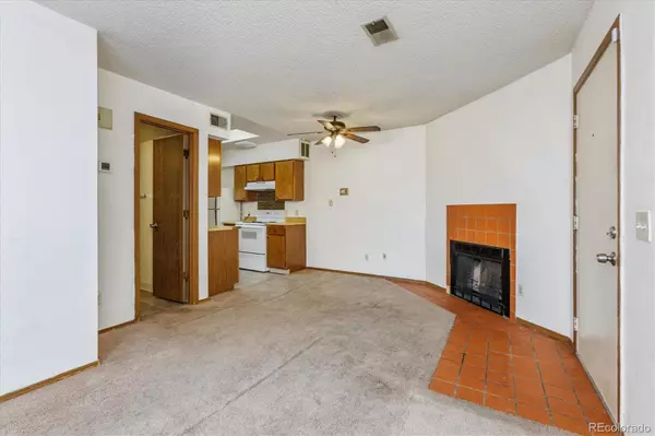 Lakewood, CO 80214,1845 Kendall ST #325D