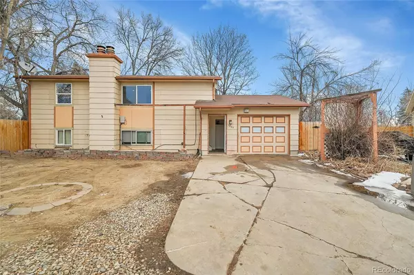 1262 Lanyon LN, Longmont, CO 80503