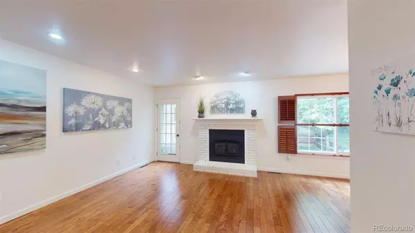 Centennial, CO 80112,6372 E Geddes AVE