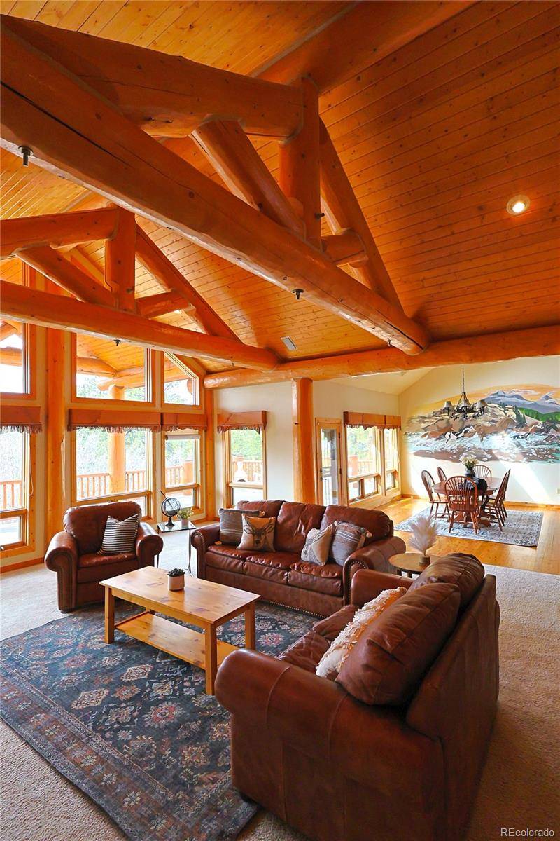 Larkspur, CO 80118,7076 Boreas RD