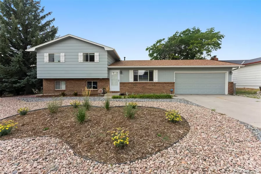5702 Tuckerman LN, Colorado Springs, CO 80918