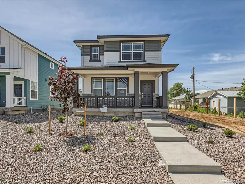 450 Kiowa AVE, Bennett, CO 80102