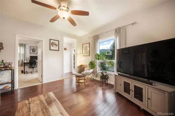 Colorado Springs, CO 80904,315 N 21st ST