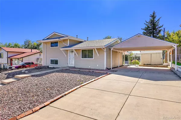 2250 Pepperwood DR, Colorado Springs, CO 80910