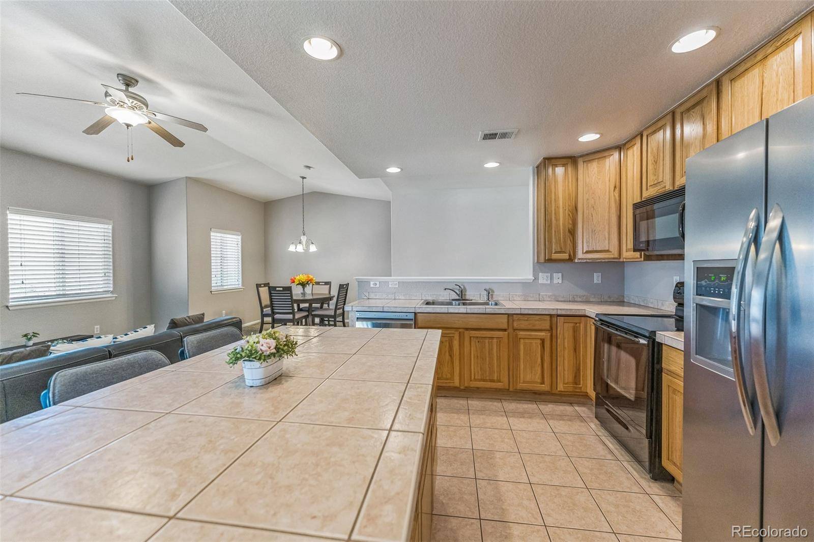 Longmont, CO 80504,2215 Calais DR #G