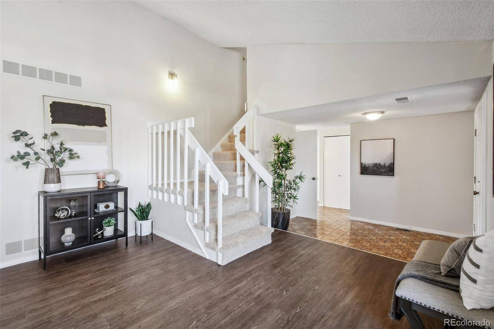 Centennial, CO 80015,5128 S Ventura WAY