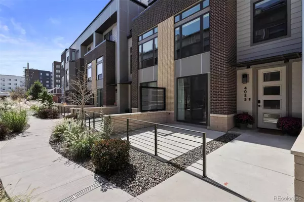 4055 W Conejos PL, Denver, CO 80204