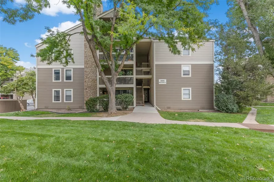 4896 S Dudley ST #4-8, Littleton, CO 80123