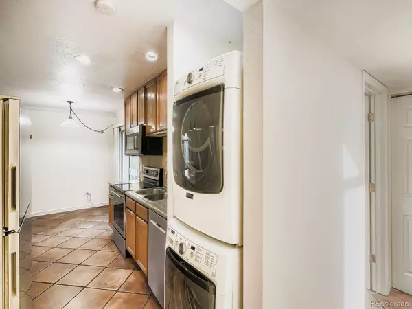 Denver, CO 80222,3420 S Locust ST #D