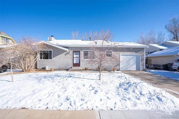 833 Columbine DR, Windsor, CO 80550