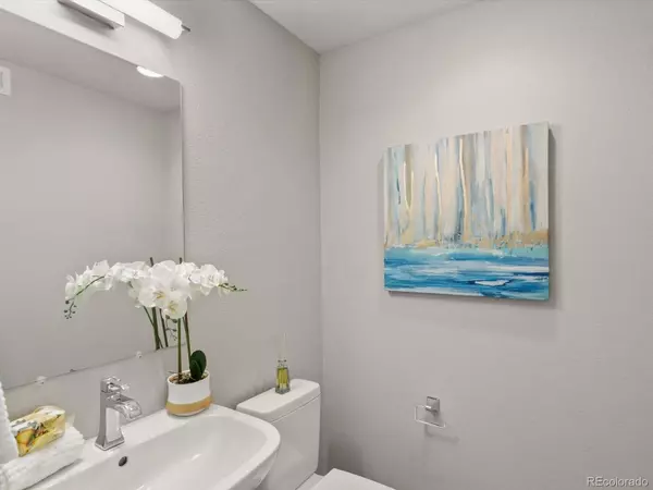 Denver, CO 80204,3132 W 19th AVE #3
