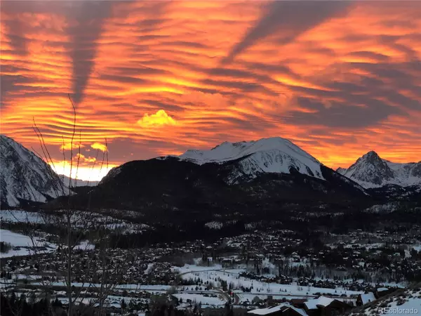 Silverthorne, CO 80498,52 Buckskin LN