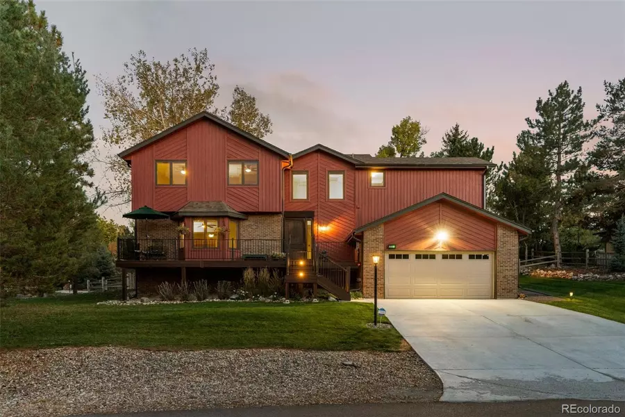 8498 Lightening View DR, Parker, CO 80134