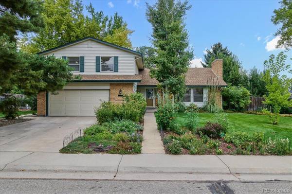 8019 W Hoover PL, Littleton, CO 80123