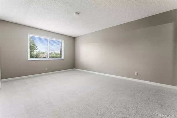 Denver, CO 80237,7335 E Quincy AVE #303