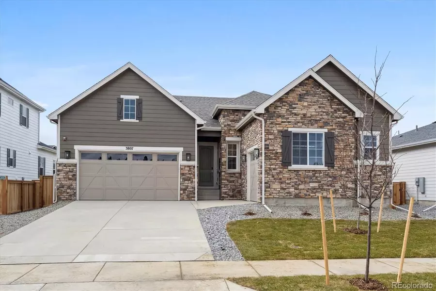 3807 Emerald Shore CIR, Loveland, CO 80538