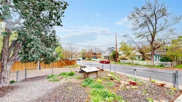 Boulder, CO 80304,415-417 Alpine