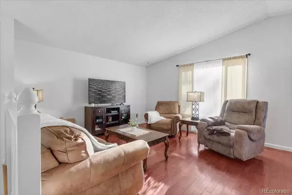 Aurora, CO 80013,19118 E Oxford DR